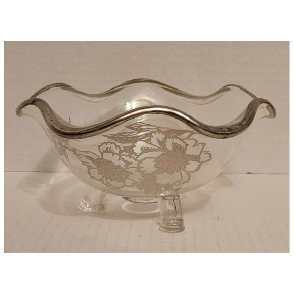 Vtg SILVER CITY Glass Co Flander Clear Ruffle Floral Overlay 3 Footed 6.5" Bowl - Picture 2 of 4